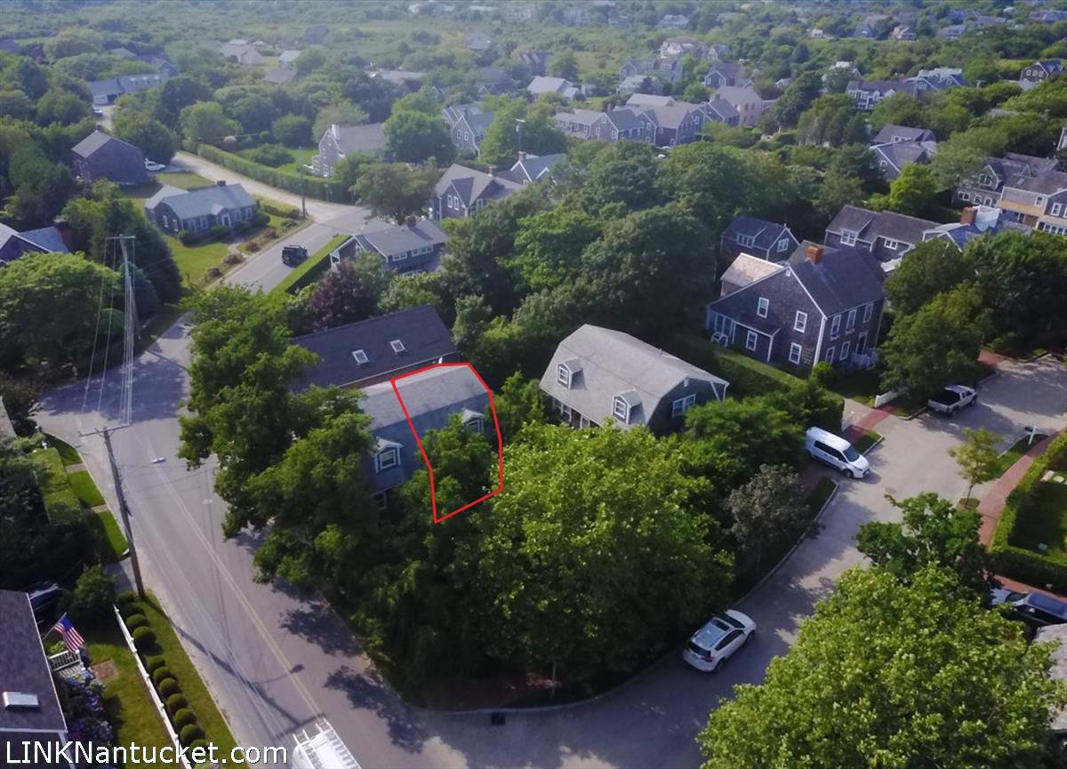 159 B Main Street, Unit 2 Nantucket, MA 02554 - Photo 1 of 13 Gallery Image 1