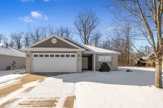 $254,900 | 213 Coronet Street, Angola, IN 46703