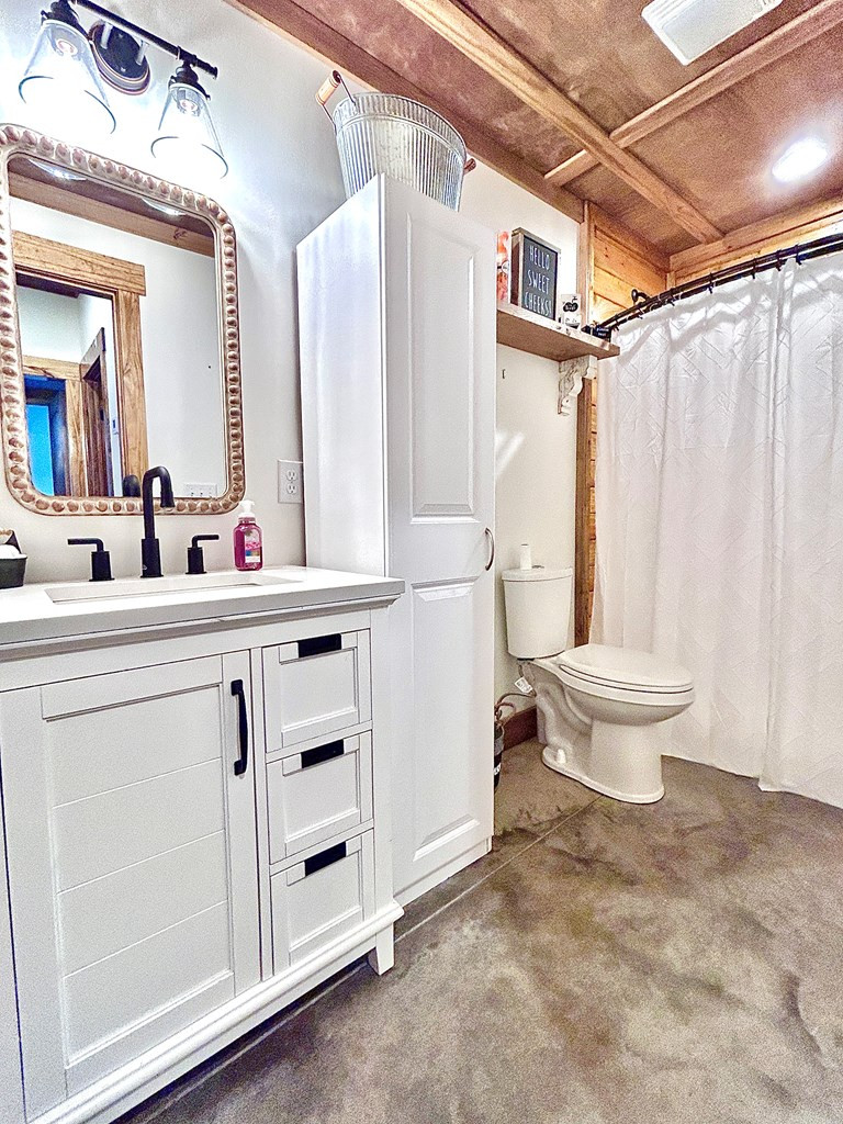 1702 Camp Shelor Road Manning, SC 29102 - Photo 15 of 28