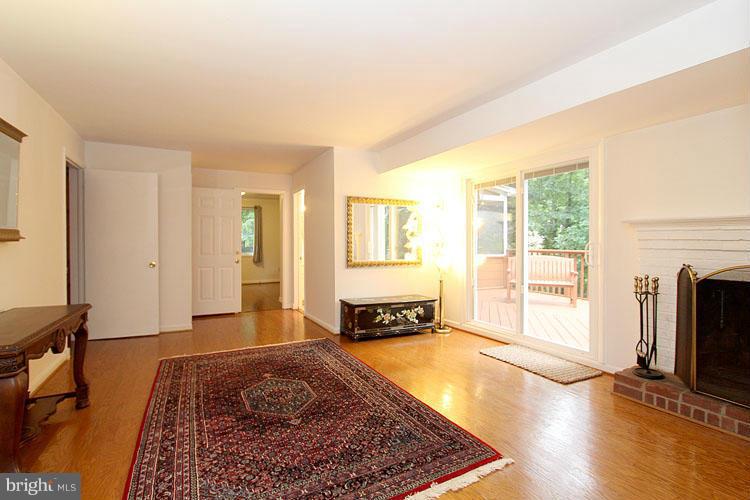 6606 Rannoch Court Bethesda, MD 20817 - Photo 13 of 24 Family Room Opens to Deck