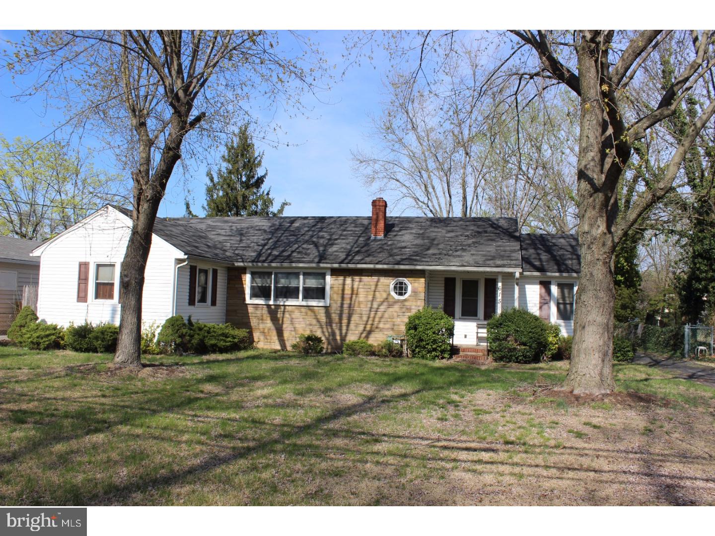 615 South Chester Avenue Riverside, NJ 08075 - Photo 2 of 19