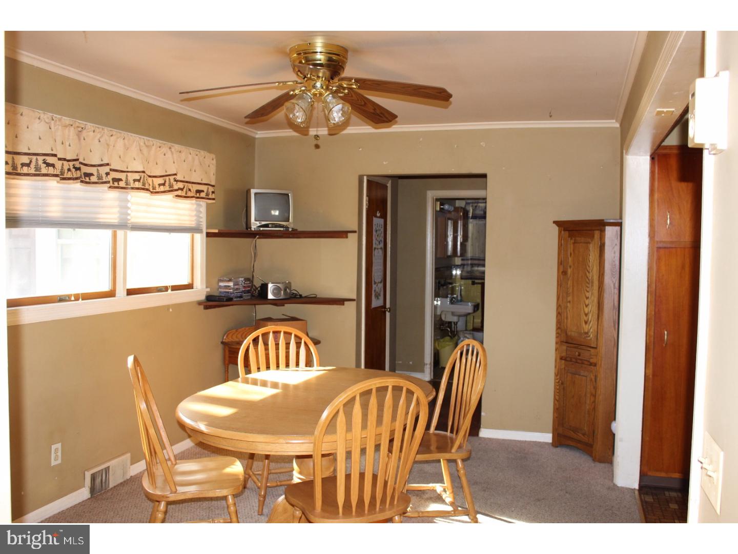 615 South Chester Avenue Riverside, NJ 08075 - Photo 5 of 19