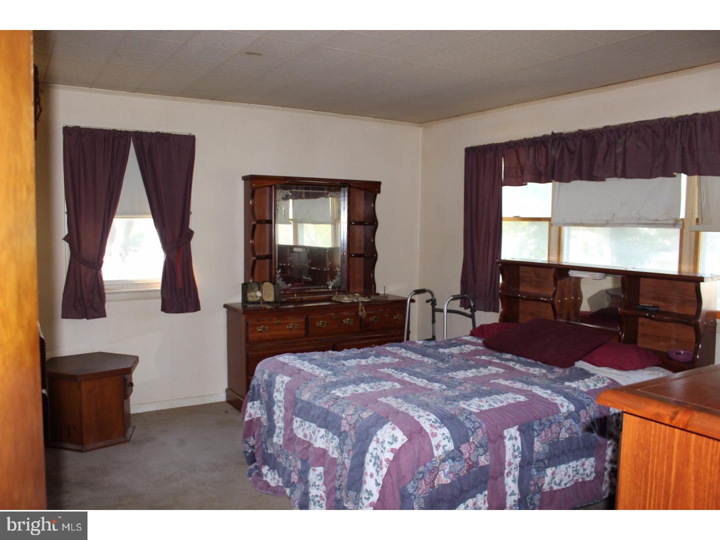 615 South Chester Avenue Riverside, NJ 08075 - Photo 8 of 19