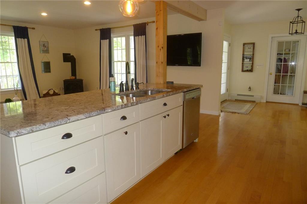 61 Crowley Road Lincolnville, ME 04849 - Photo 10 of 32 Photo