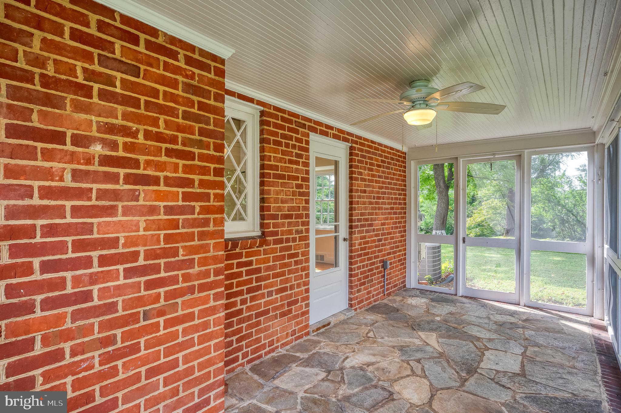 629 Coventry Road Towson, MD 21286 - Photo 54 of 65 Great space for late summer evenings