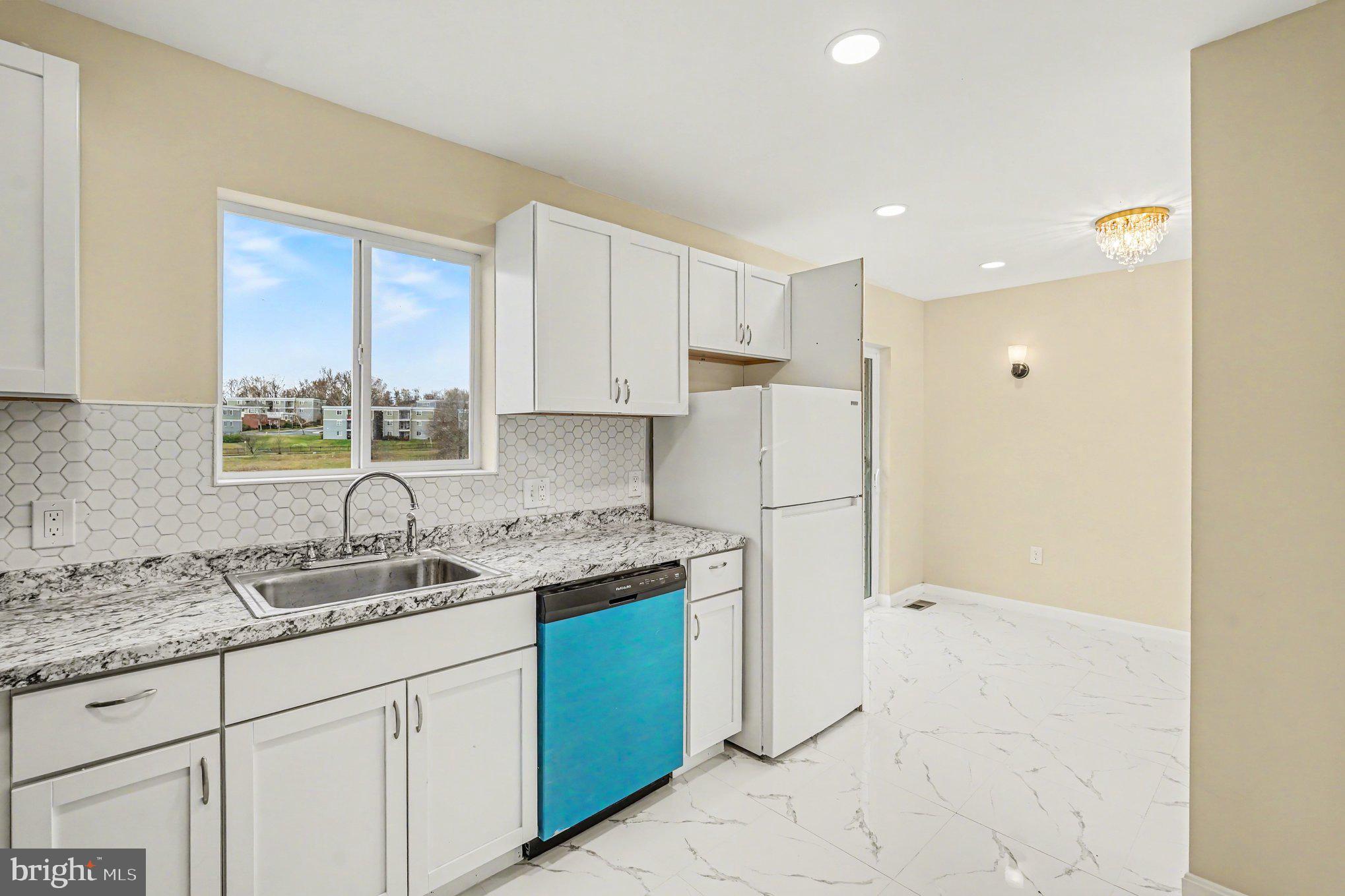 1935 Brookside Drive Edgewood, MD 21040 - Photo 7 of 33 Main Level