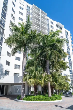 $4,500 | 1688 West Avenue, Unit 1008, Miami Beach, FL 33139