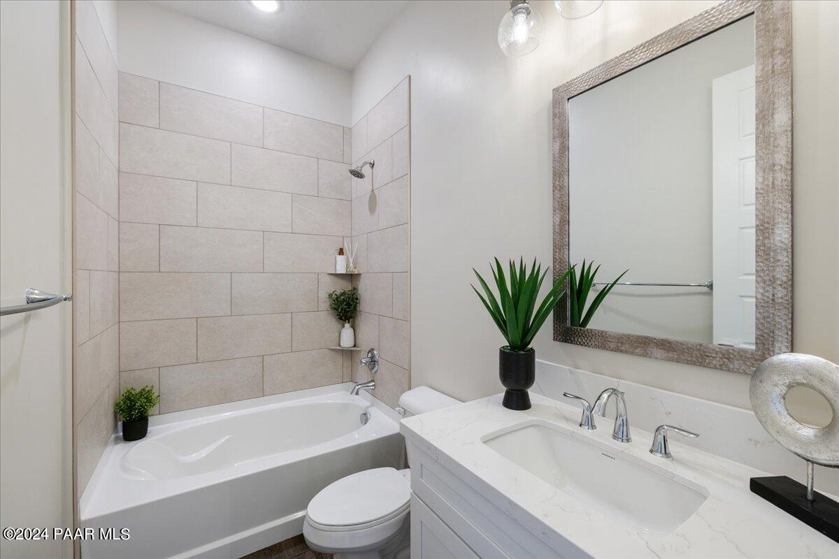 5237 Dells Point Road Prescott, AZ 86301 - Photo 19 of 47 15-Bathroom
