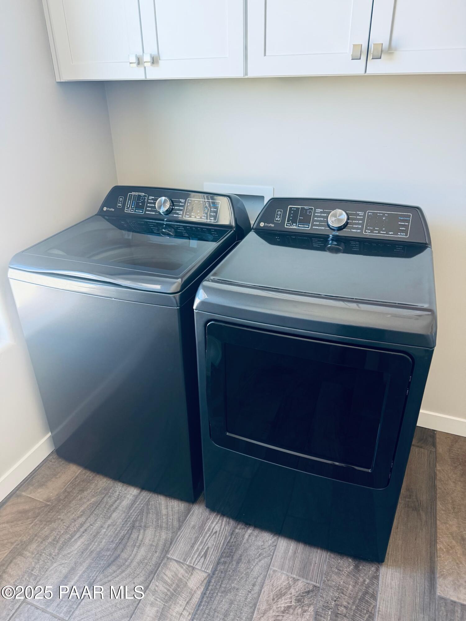 5237 Dells Point Road Prescott, AZ 86301 - Photo 28 of 47 2025 washer/dryer included