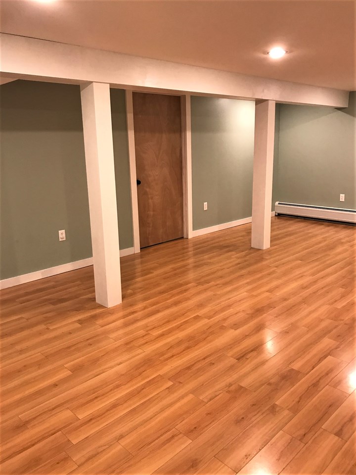 44 Jonathan Avenue Rochester, NH 03839 - Photo 22 of 35