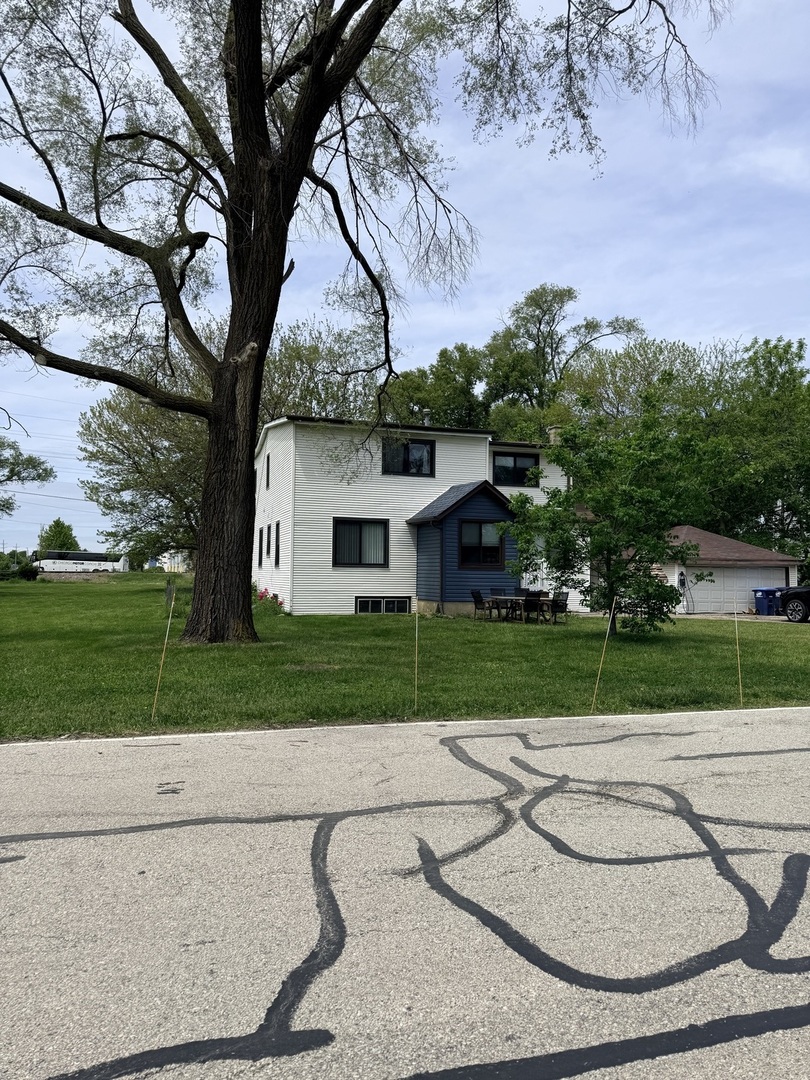 1596 Oxford Road Des Plaines, IL 60018 - Photo 5 of 5