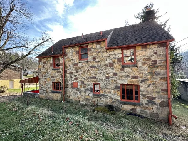 $174,900 | 101 Hoffman Boulevard, Pittsburgh, PA 15209