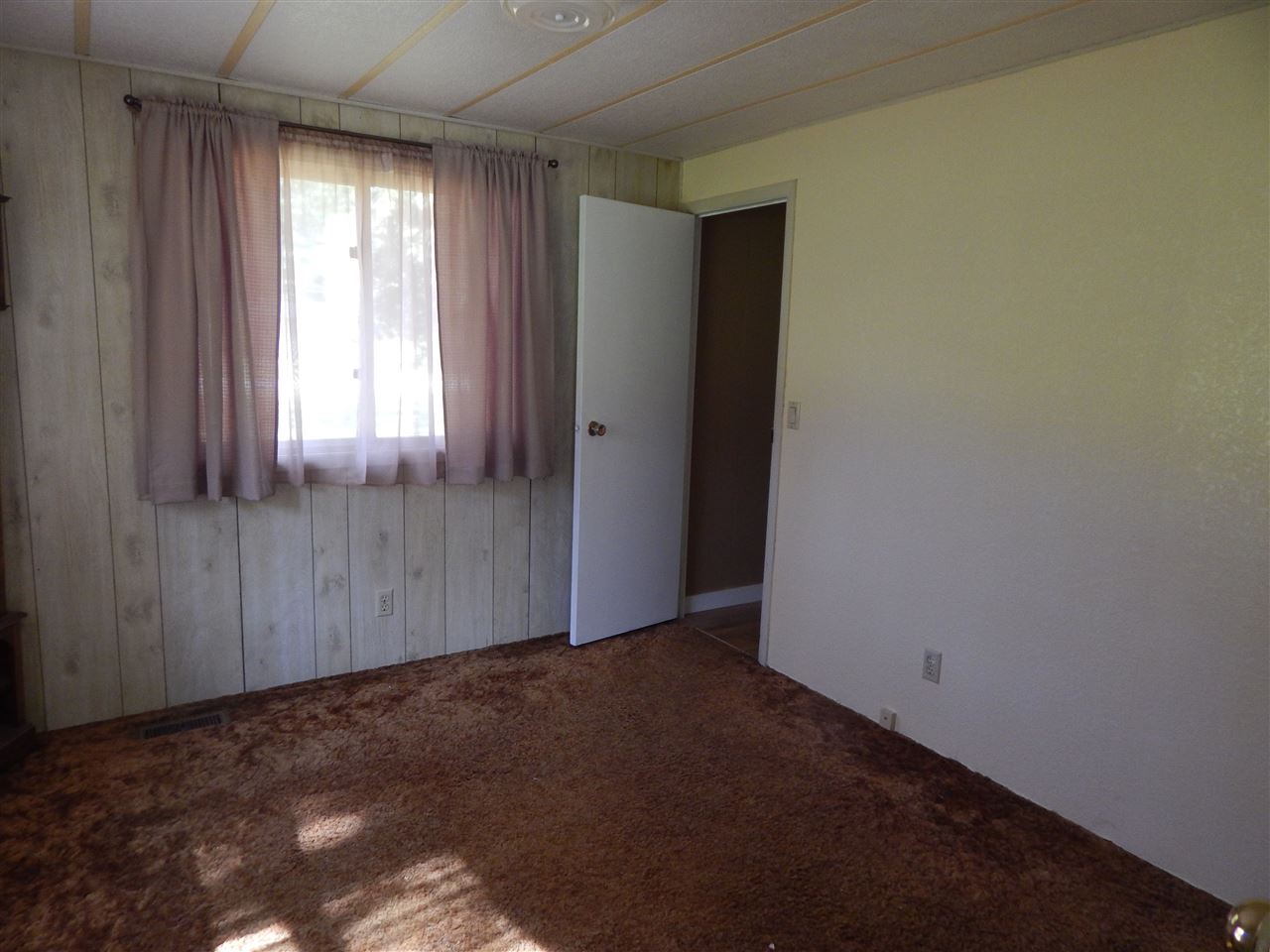 85 Cherry Lane Weathersfield, VT 05089 - Photo 19 of 32