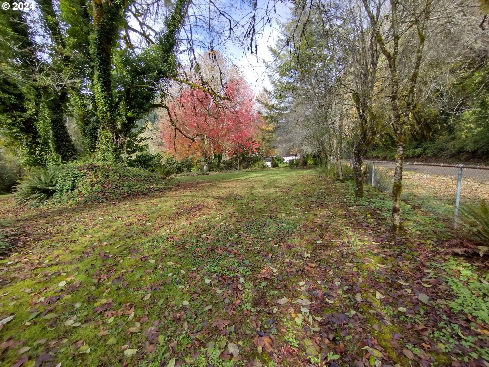 11801 East Mapleton Road Mapleton, OR 97453 - Photo 12 of 46 Gallery Image 12