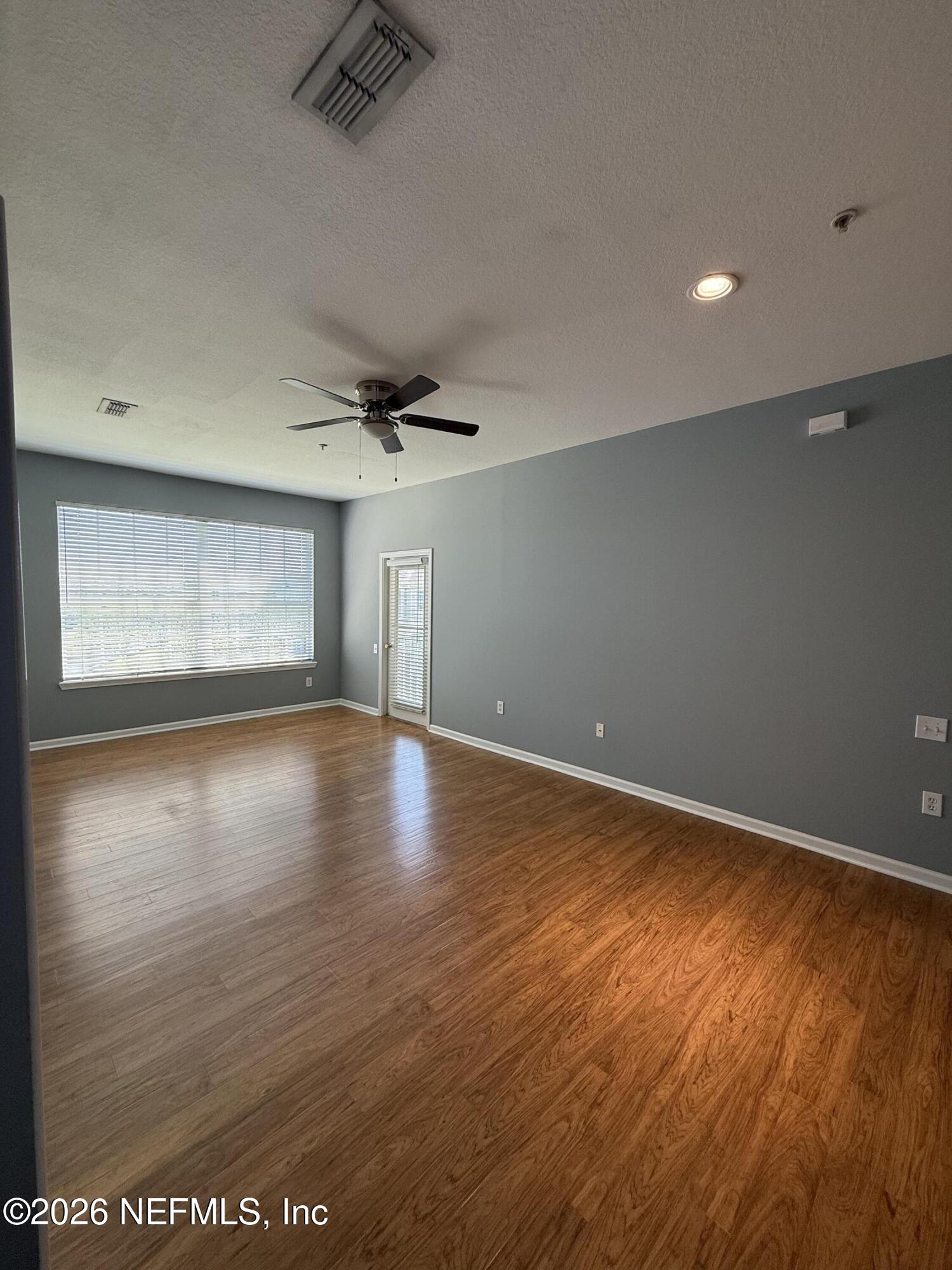 7990 Baymeadows Road, Unit 829 Jacksonville, FL 32256 - Photo 11 of 34 IMG_3435