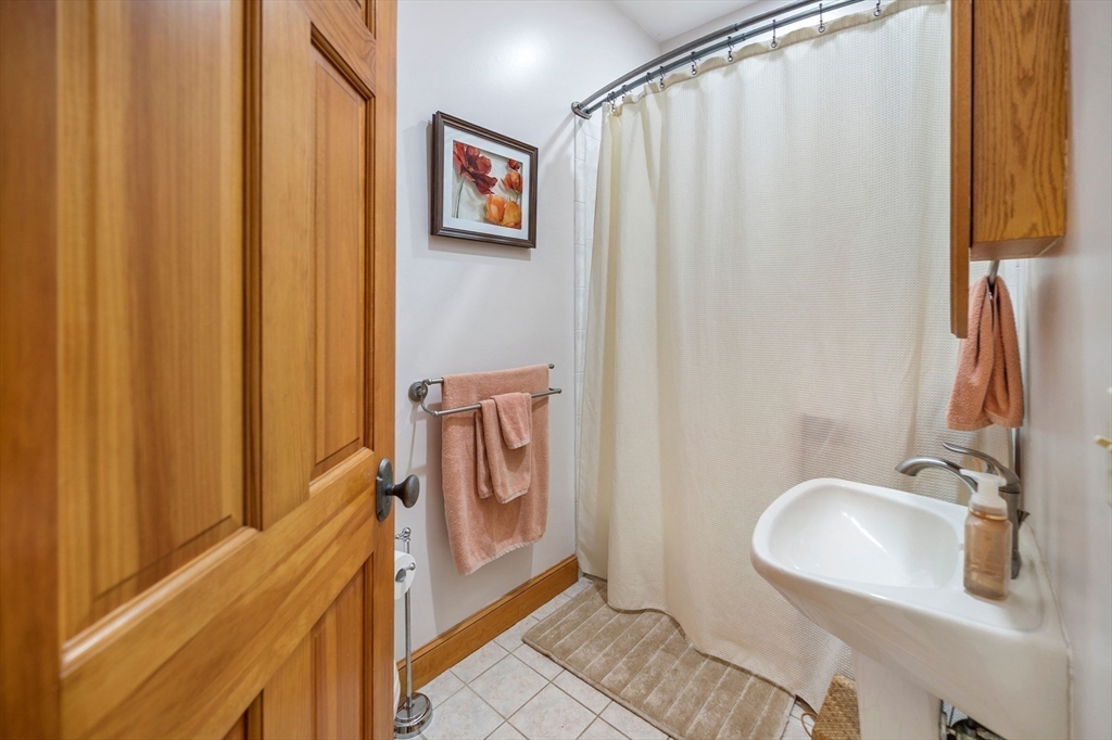 495 Bushee Road Swansea, MA 02777 - Photo 23 of 42 Gallery Image 23