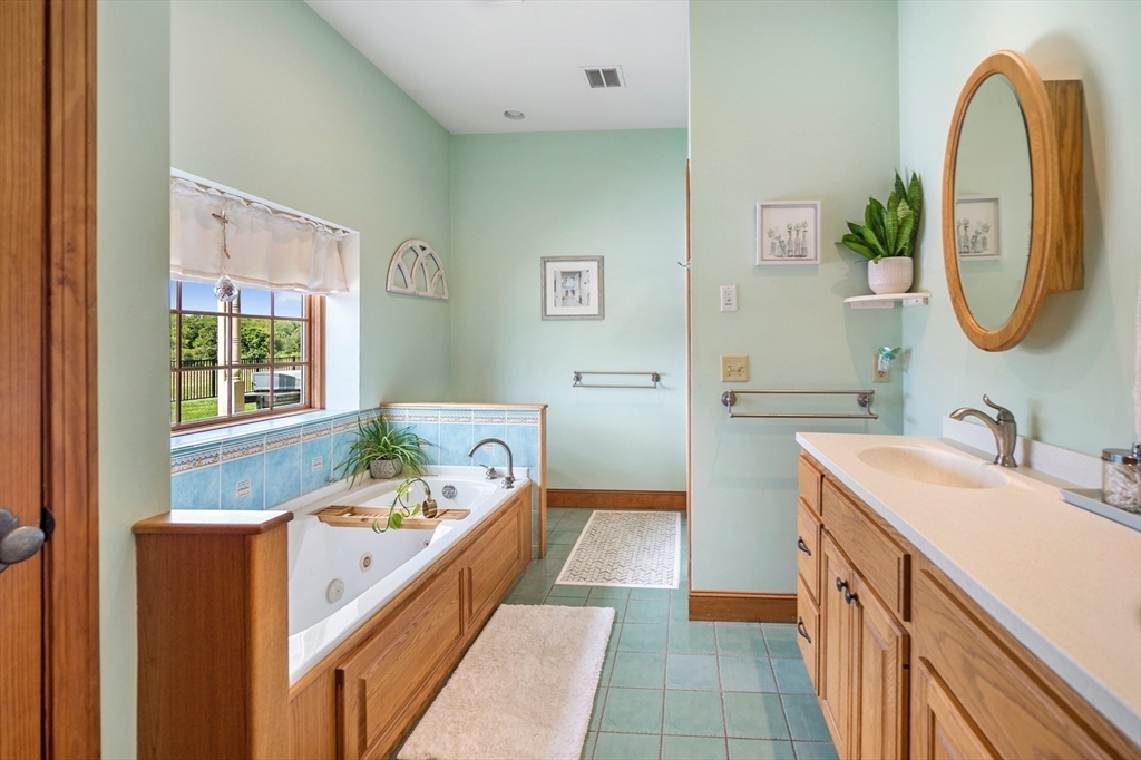 495 Bushee Road Swansea, MA 02777 - Photo 28 of 42 Gallery Image 28