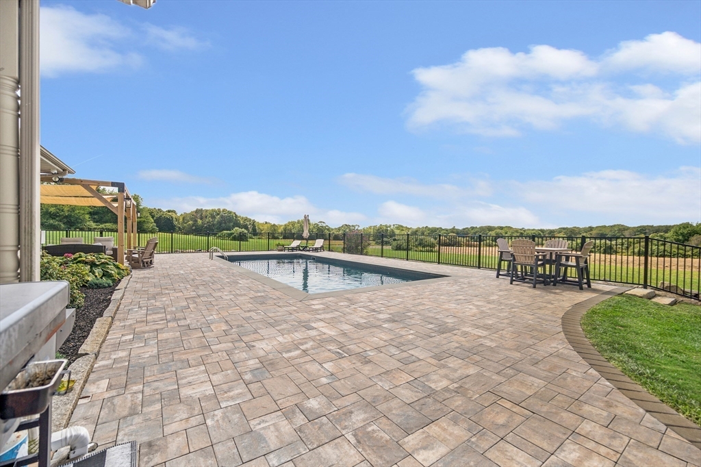 495 Bushee Road Swansea, MA 02777 - Photo 34 of 42 Gallery Image 34