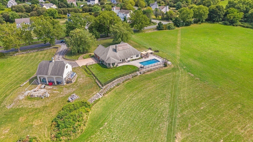 495 Bushee Road Swansea, MA 02777 - Photo 10 of 42 Gallery Image 10