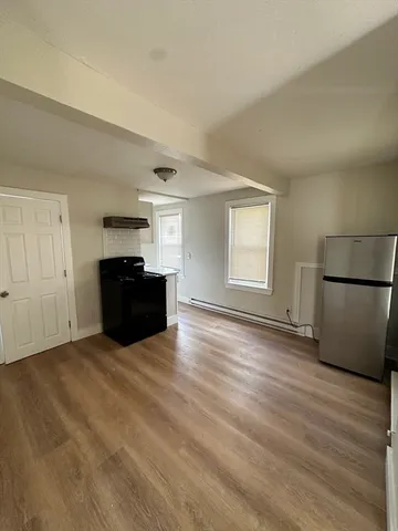 $2,000 | 10 Ames Place, Unit 1, Marlborough, MA 01752