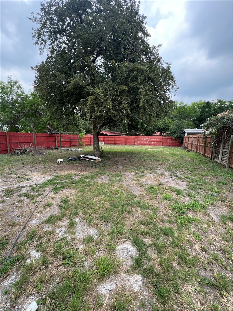 205 West 3rd Street Alice, TX 78332 - Photo 19 of 19