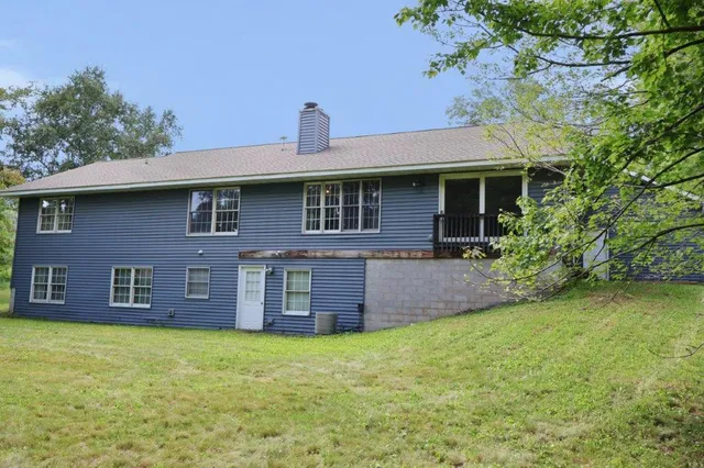 $379,900 | 2113 80th Street, Somerset, WI 54025