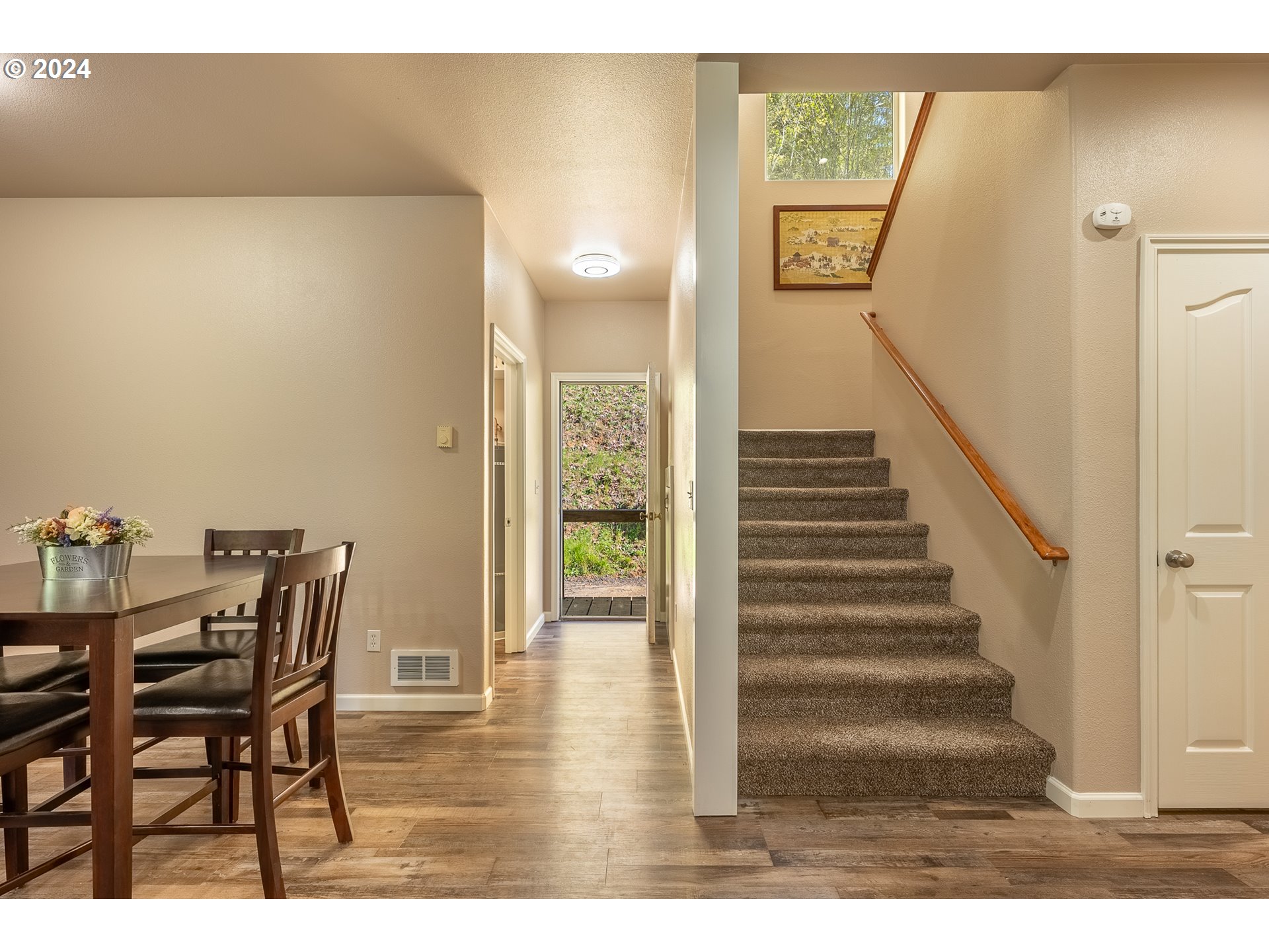 12309 Highway 126 Mapleton, OR 97453 - Photo 16 of 35 Gallery Image 16