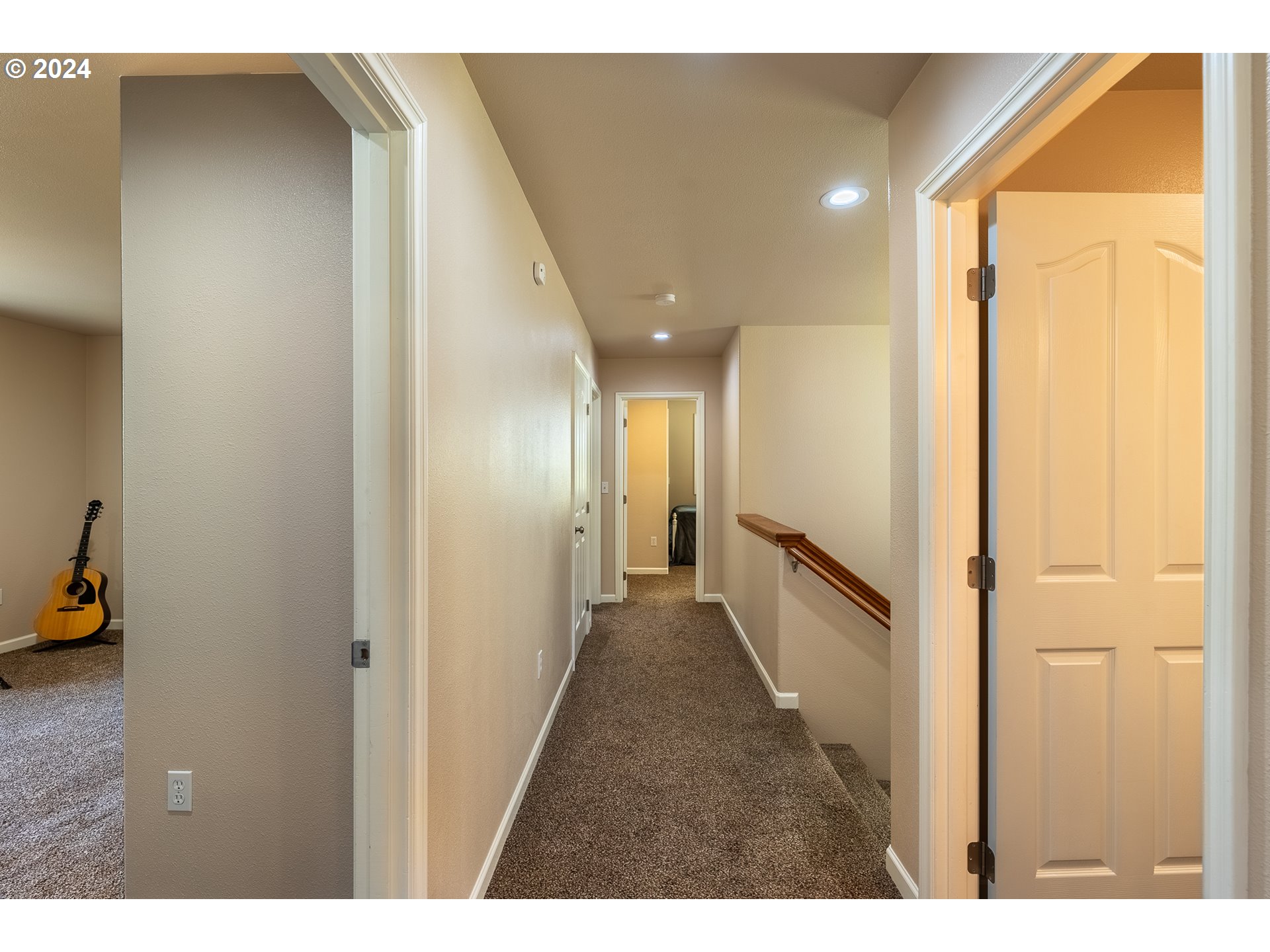 12309 Highway 126 Mapleton, OR 97453 - Photo 25 of 35 Gallery Image 25