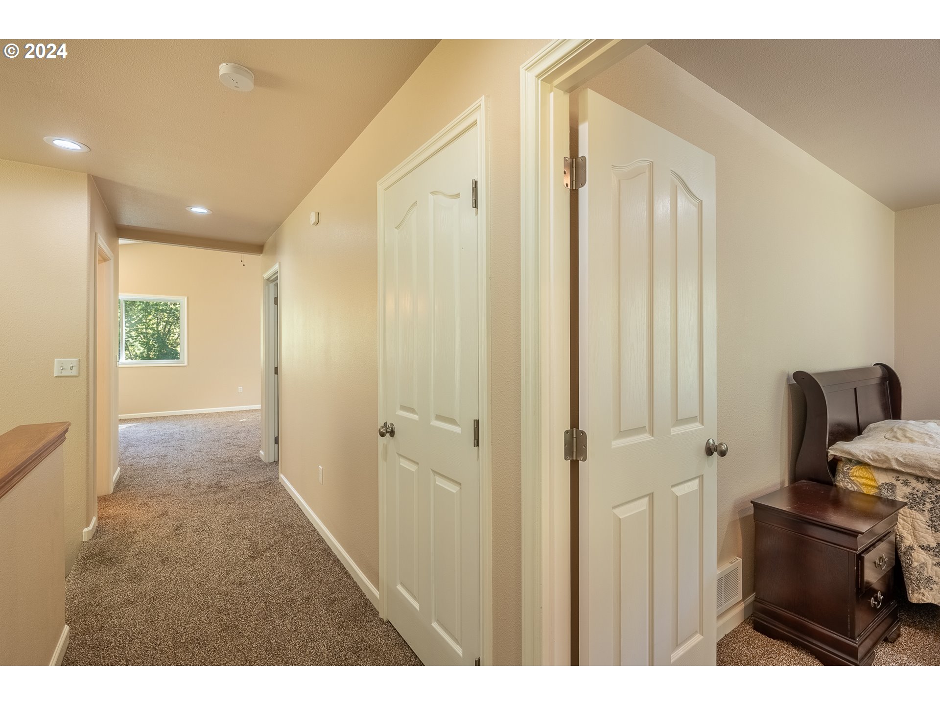 12309 Highway 126 Mapleton, OR 97453 - Photo 29 of 35 Gallery Image 29