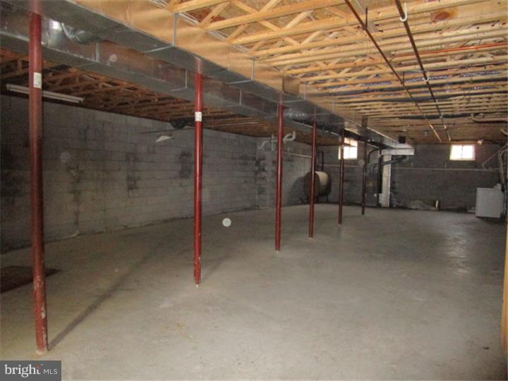179 Hell Neck Road Salem, NJ 08079 - Photo 14 of 19 Basement