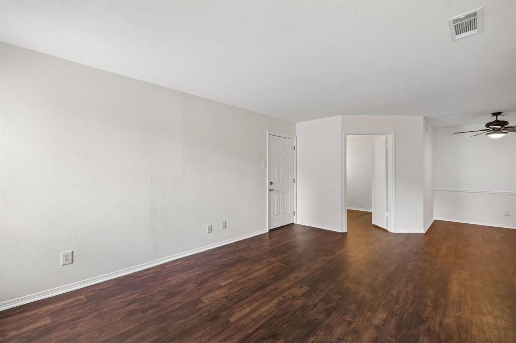 18333 Roehampton Drive, Unit 315 Dallas, TX 75252 - Photo 5 of 30