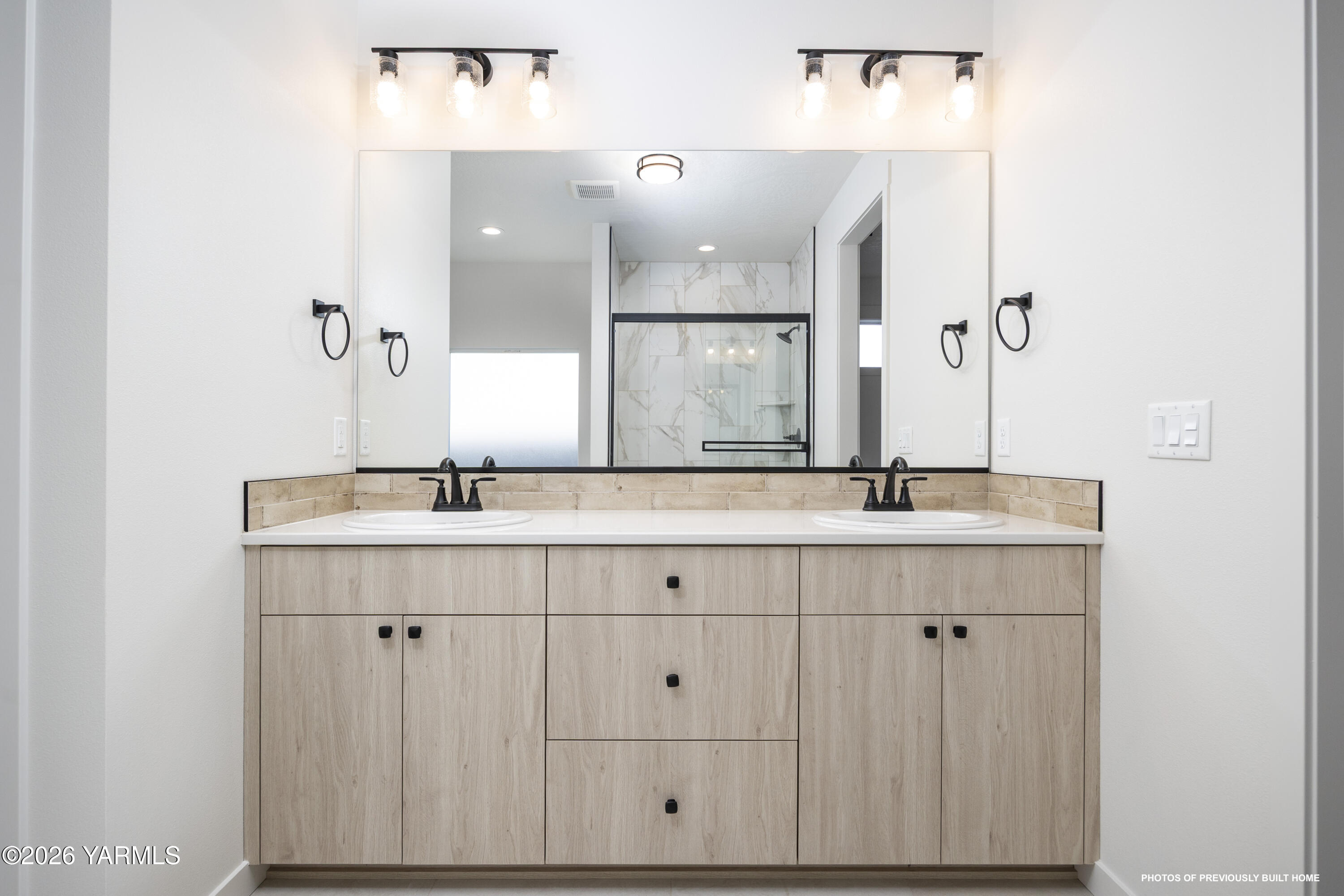 208 Scott Road Prosser, WA 99350 - Photo 24 of 26 215 Schrute Rd 10.22.25 28 copy