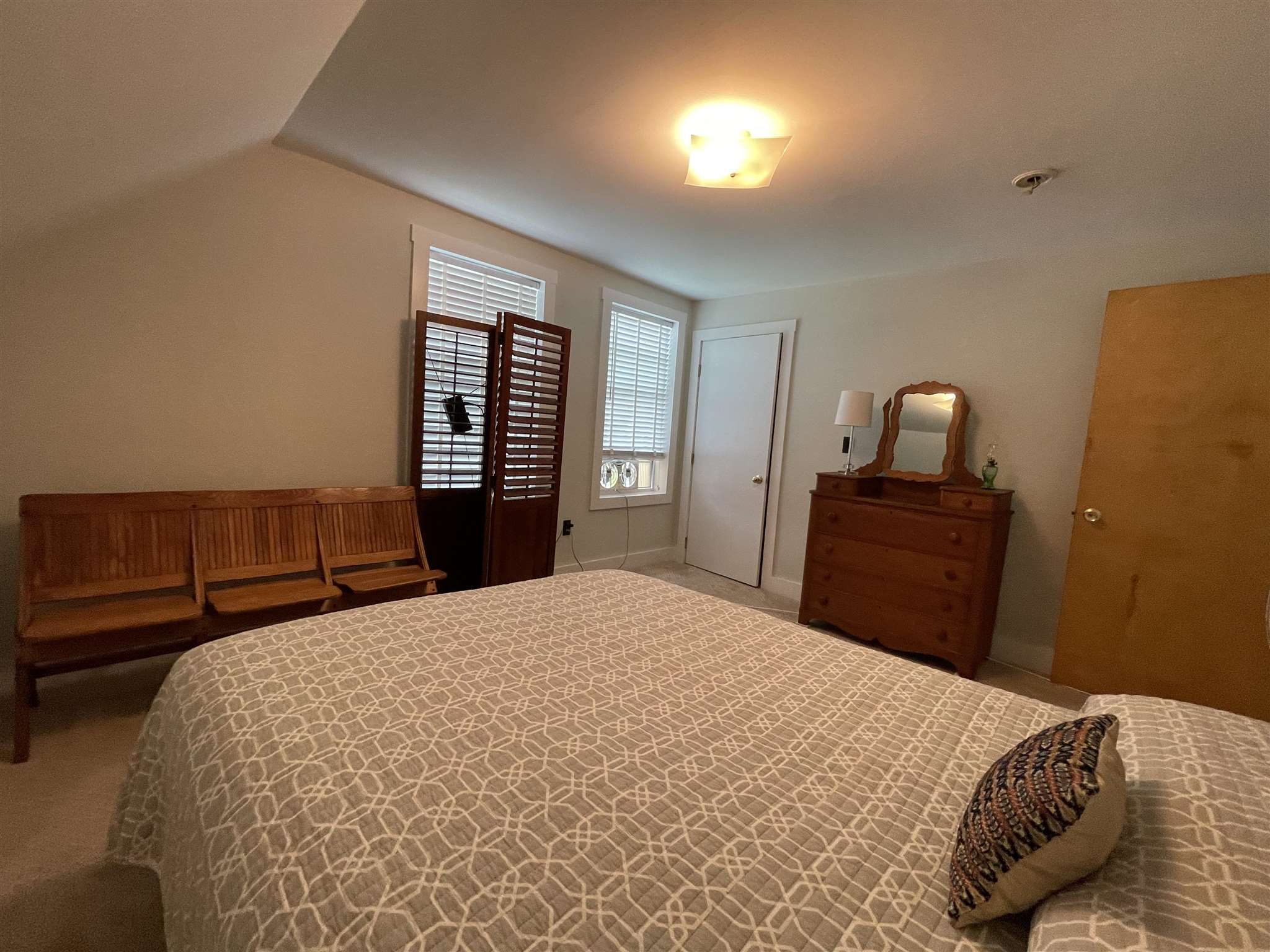 195 Adams Street Rutland, VT 05701 - Photo 18 of 29