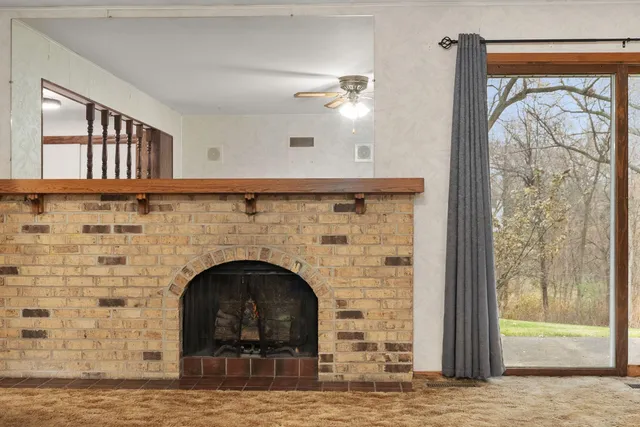 $389,900 | 928 Columbia Drive, Janesville, WI 53546