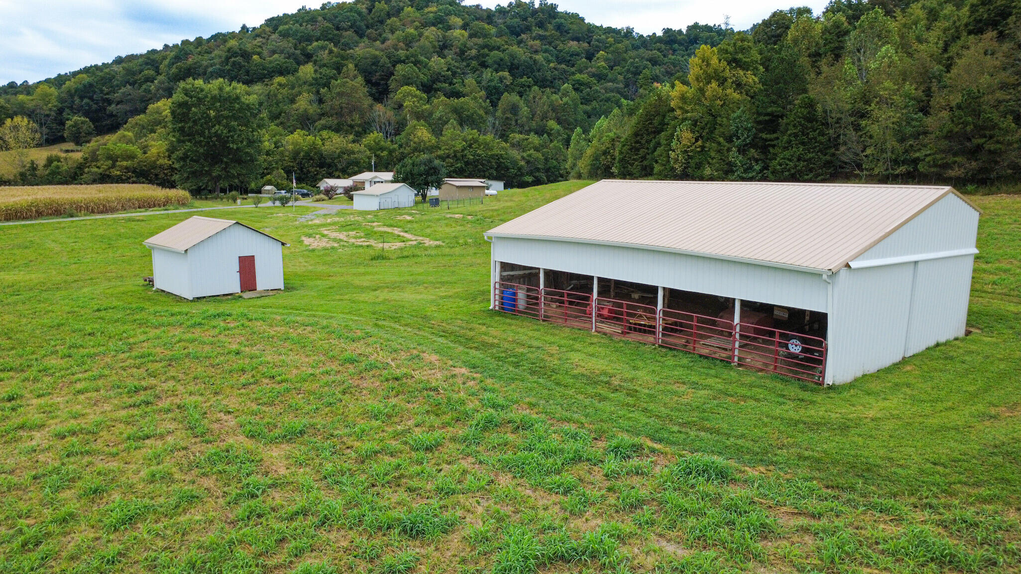 220 F Johnson Road Jamestown, KY 42629 - Photo 43 of 58 Barn