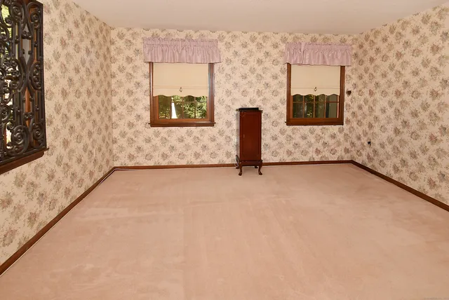 $599,000 | 266 Farmington Avenue, Berlin, CT 06037