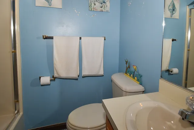 $599,000 | 266 Farmington Avenue, Berlin, CT 06037