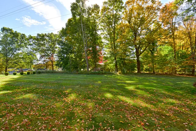 $599,000 | 266 Farmington Avenue, Berlin, CT 06037