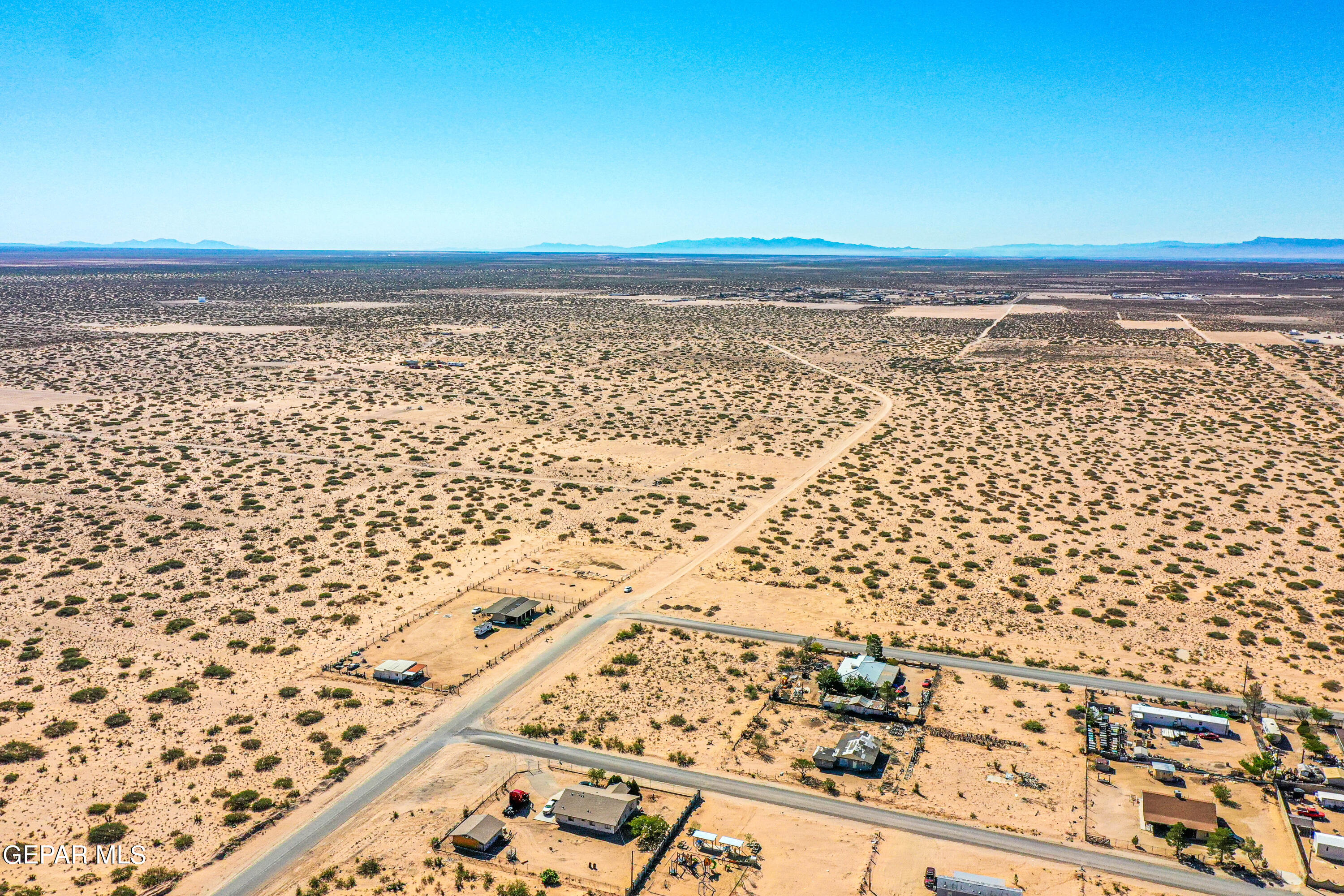 15643 Attrill Street El Paso, TX 79928 - Photo 6 of 8