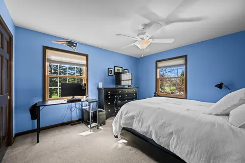 $750,000 | 12 Thornfield Lane, Hawthorn Woods, IL 60047