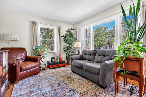 $350,000 | 17803 Escanaba Avenue, Lansing, IL 60438