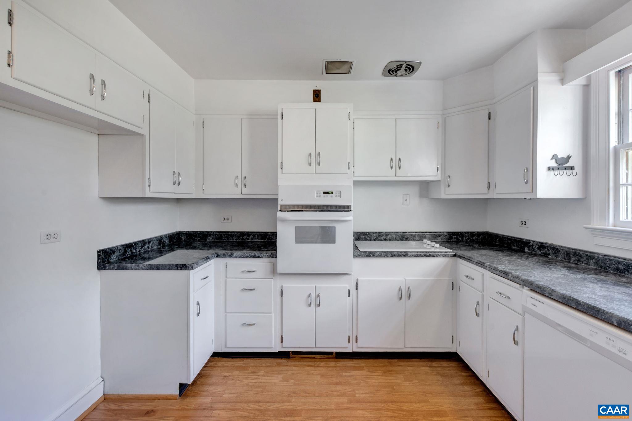 1608 Grove Road Charlottesville, VA 22901 - Photo 13 of 36 Gallery Image 13