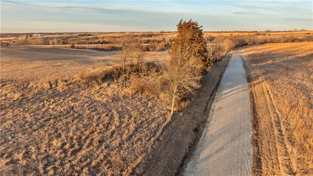 $399,000 | East 220th Lane, Bethany, MO 64424