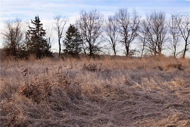 $399,000 | East 220th Lane, Bethany, MO 64424