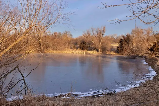 $399,000 | East 220th Lane, Bethany, MO 64424