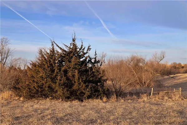 $370,224 | East 220th Lane, Bethany, MO 64424