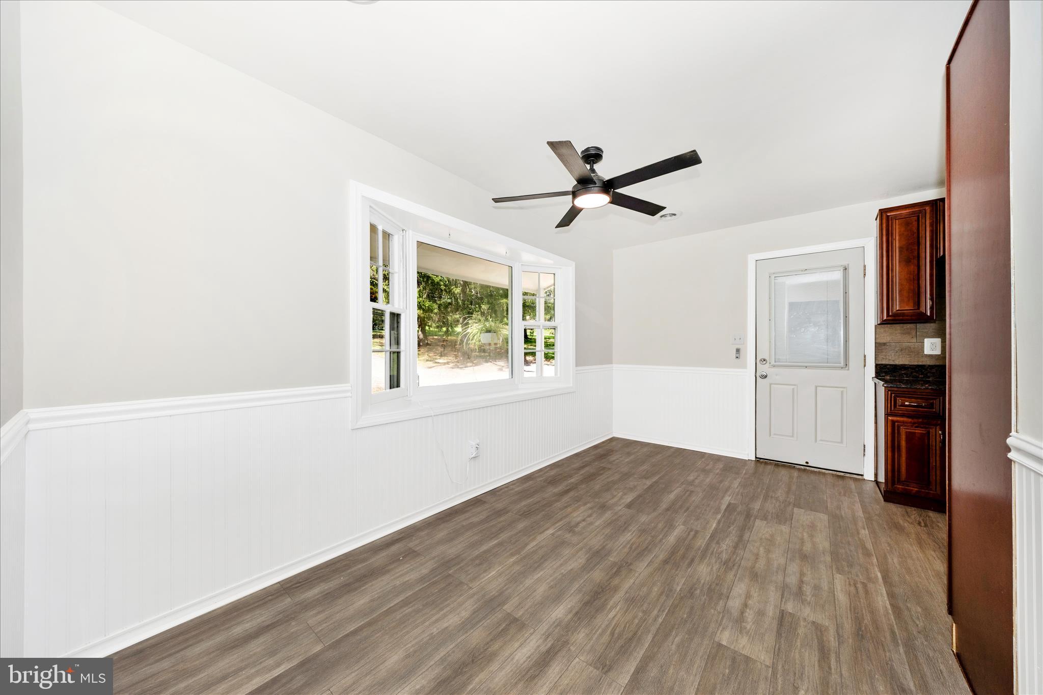 3007 Green Valley Road Ijamsville, MD 21754 - Photo 13 of 53 Dining Room