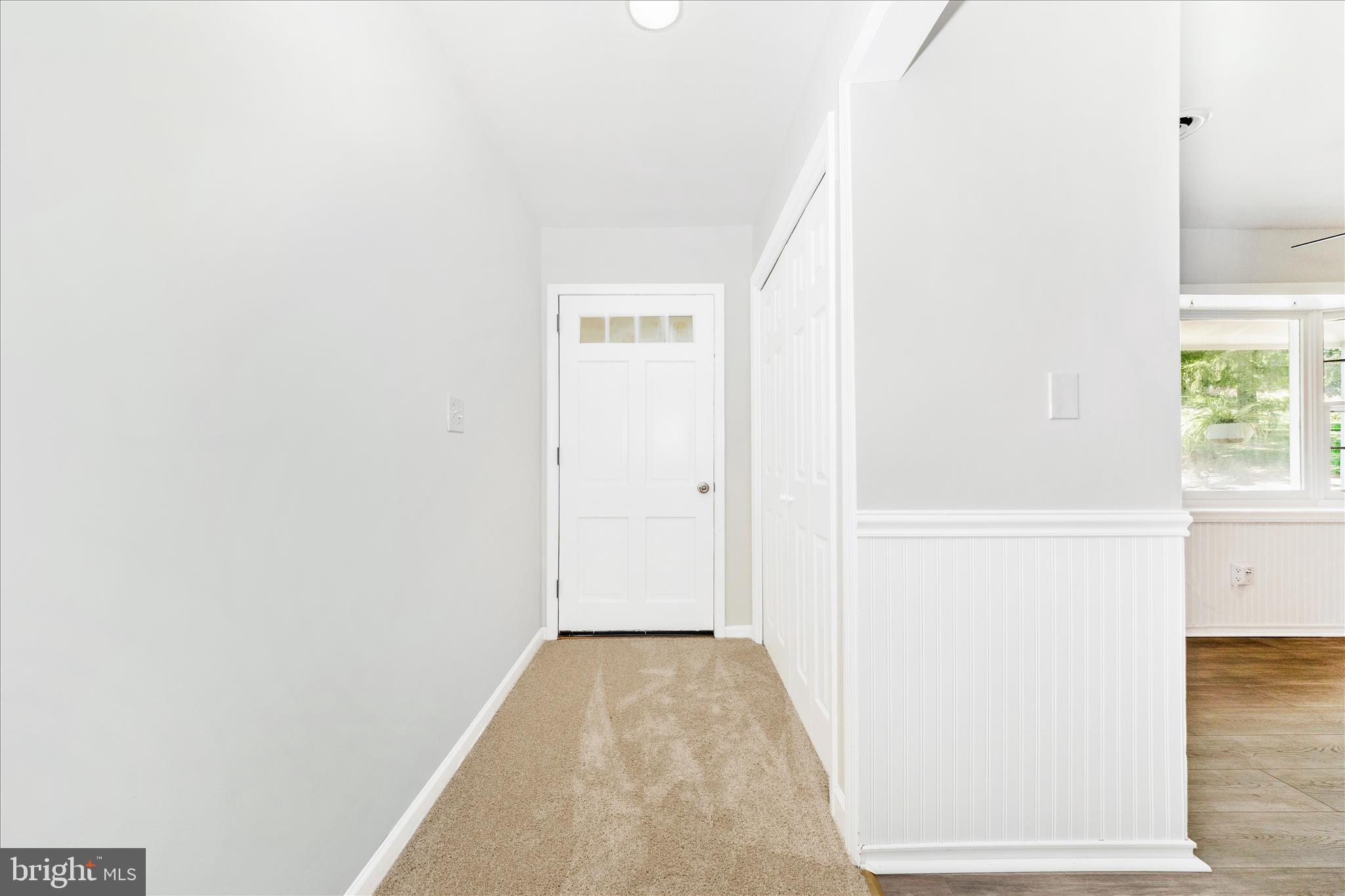 3007 Green Valley Road Ijamsville, MD 21754 - Photo 2 of 53 Foyer