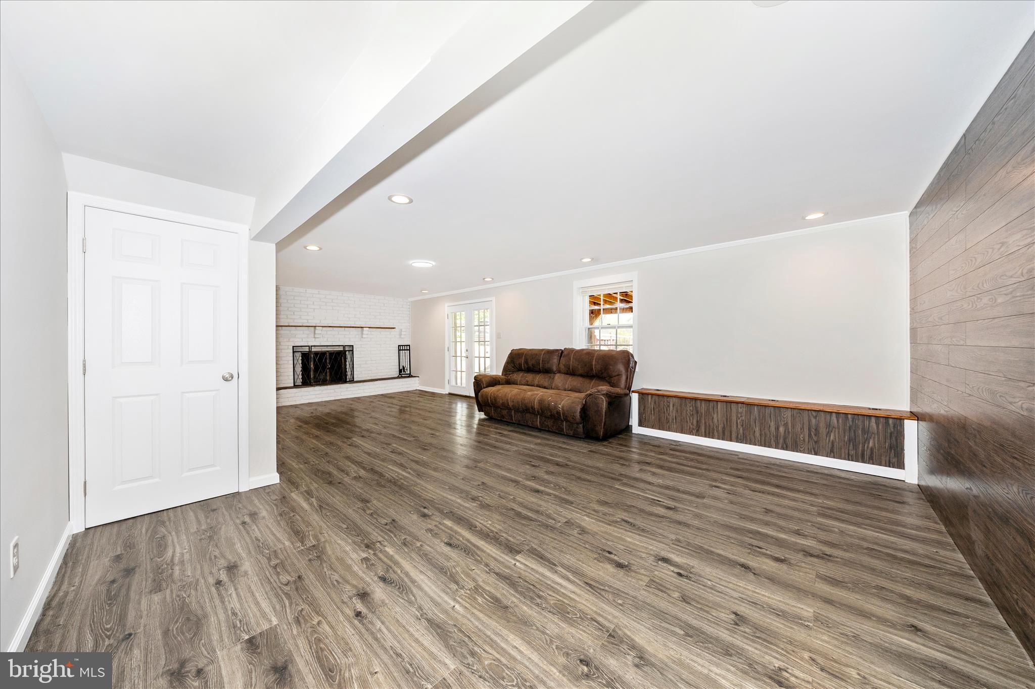 3007 Green Valley Road Ijamsville, MD 21754 - Photo 27 of 53 Family Room