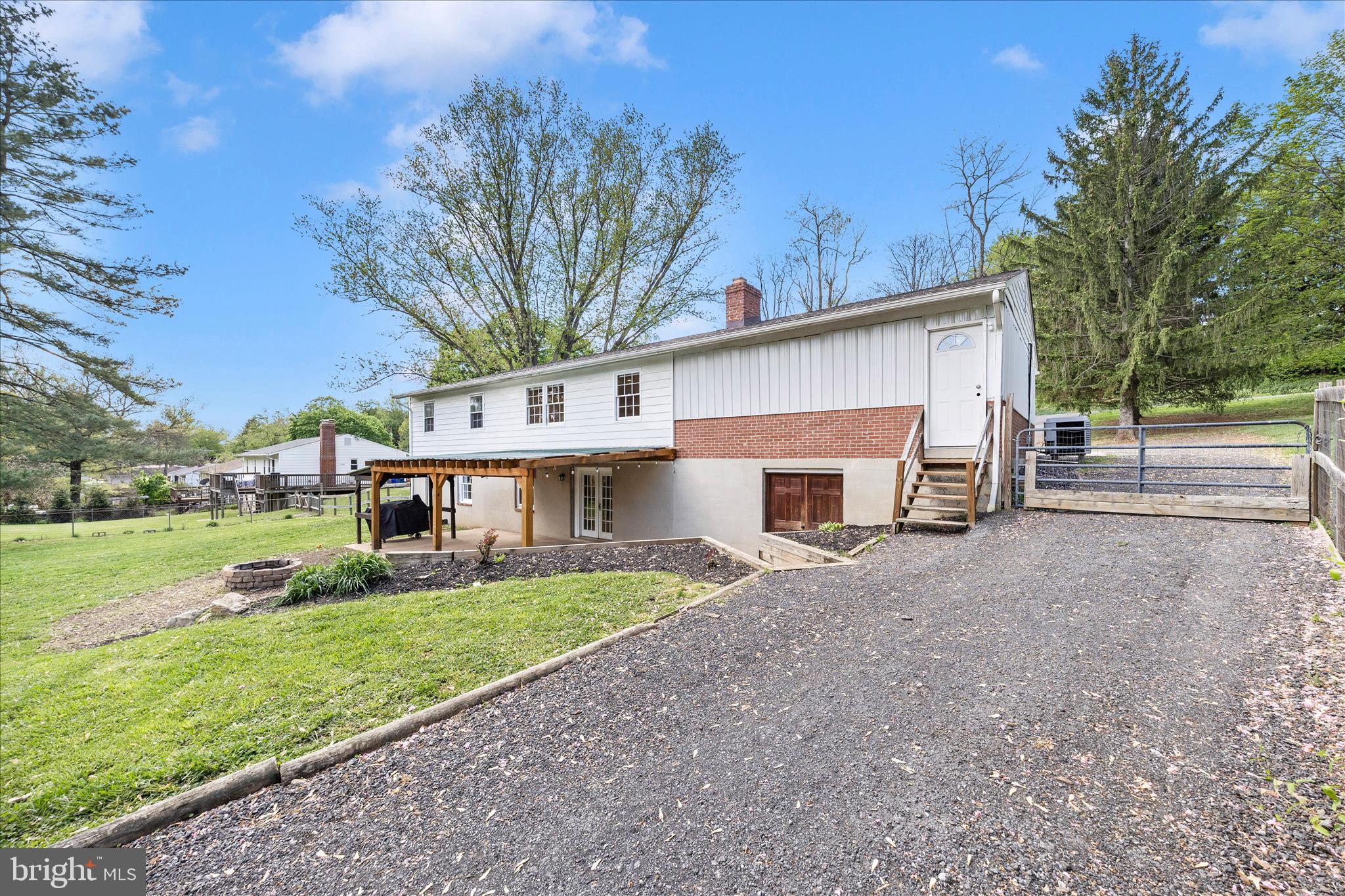 3007 Green Valley Road Ijamsville, MD 21754 - Photo 47 of 53 Exterior Back